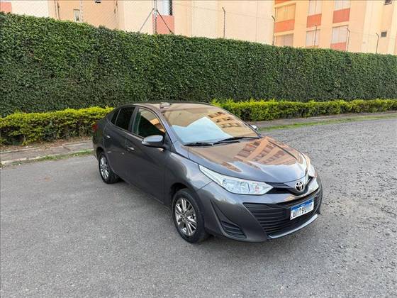 TOYOTA YARIS 1.5 16V FLEX SEDAN XL PLUS CONNECT MULTIDRIVE TOYOTA YARIS 1.5 16V FLEX SEDAN XL PLUS CONNECT MULTIDRIVE